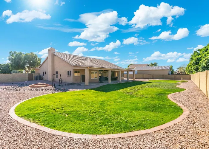 Spacious 4br Patio Huge Yard Sleeps 18 Grill Gilbert